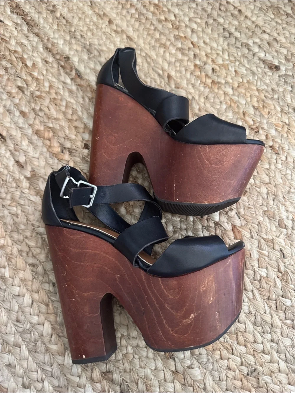Chinese Laundry Black Strappy Platform Sandals with Wood-Look Heel